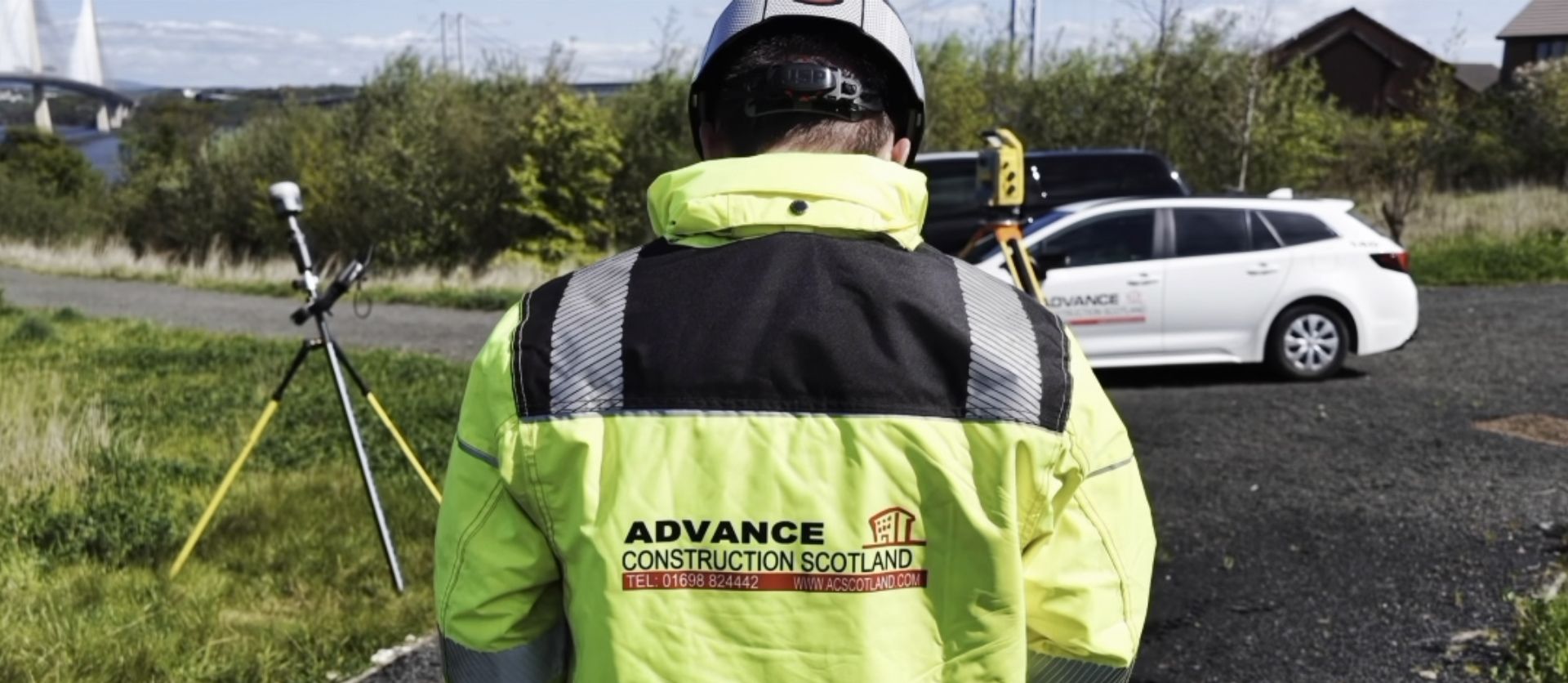 Site teams utilising Trimble hardware and software.