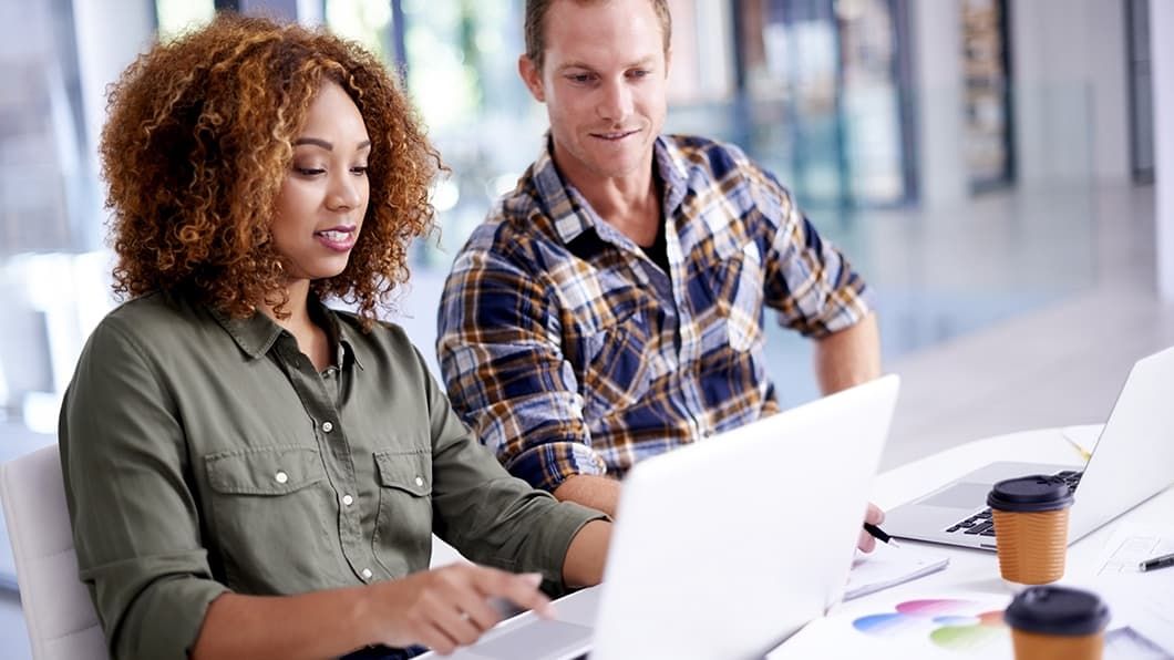 construction-blog-office-workers-collaboration-image