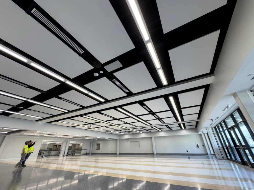 Slot diffusers in the cafeteria atrium