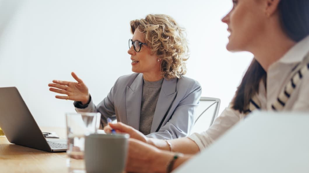 The power of mentorship and networking - Image of business women