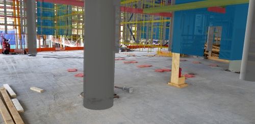 Kauppakeskus Mall of Tripla rakenteet ja lisätty virtuaalitodellisuus