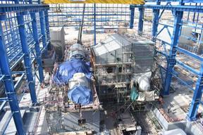 Both steam turbine generator and condenser placed on STG foundation