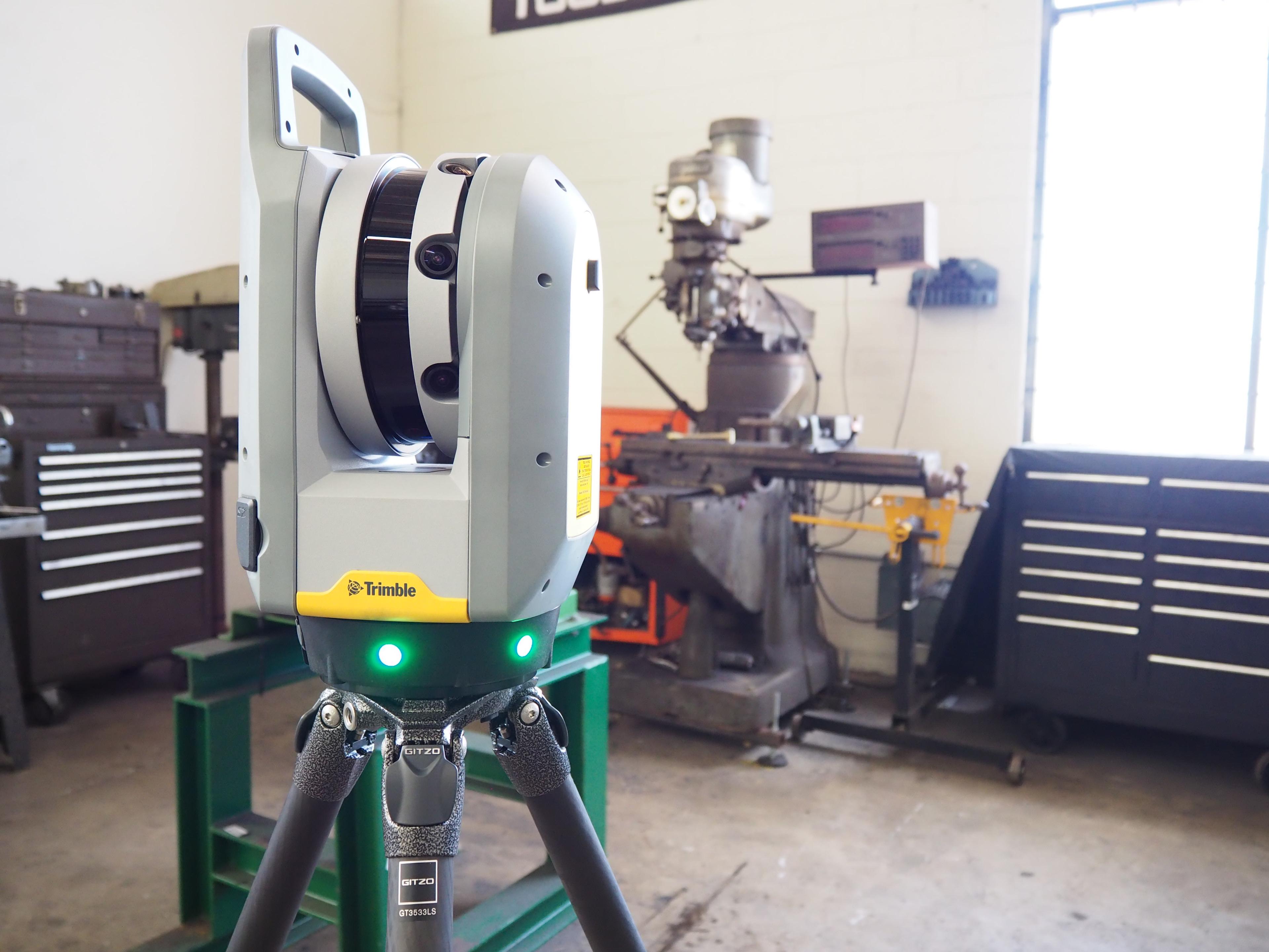 Trimble X7 in shop