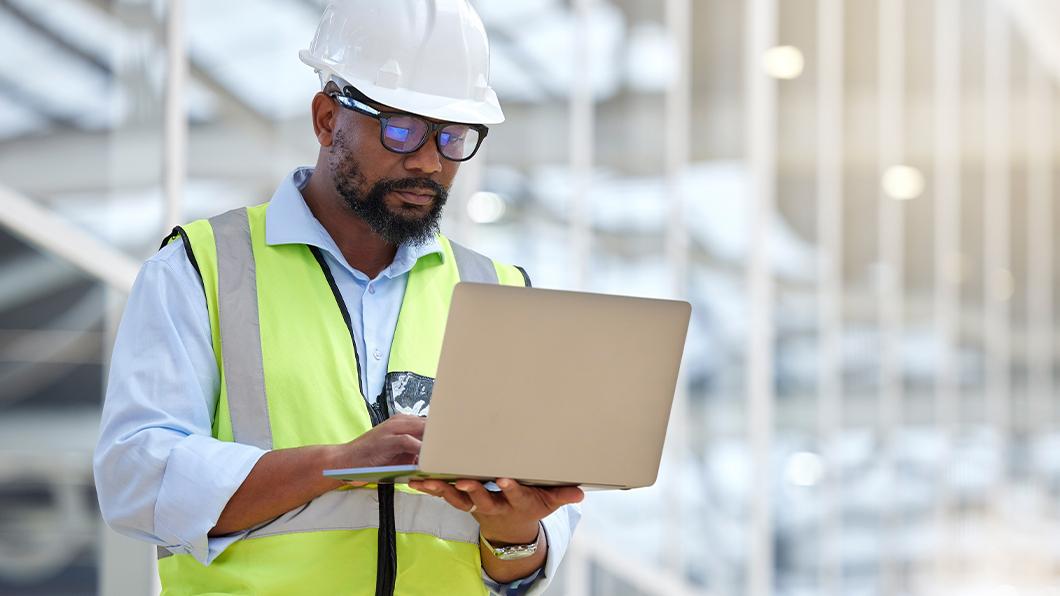 construction-blog-contractor-onsite-planning-image