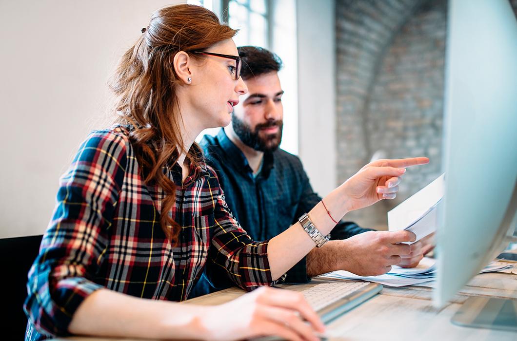 project-delivery-cmar-tablet-blueprints-3840x1824