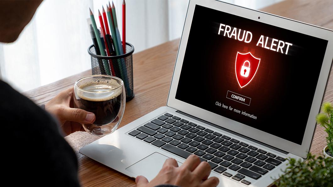 construction-blog-cybersecurity-alert-laptop-image